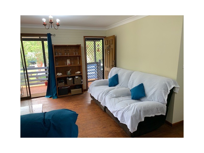 15 Mareela Street, Coochiemudlo Island QLD 4184