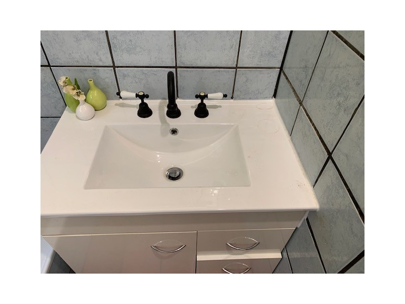 15 Mareela Street, Coochiemudlo Island QLD 4184