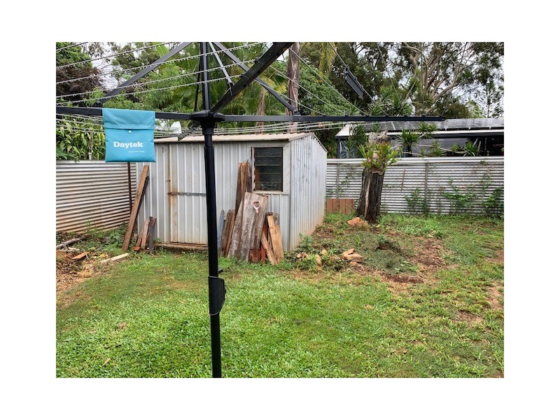 15 Mareela Street, Coochiemudlo Island QLD 4184