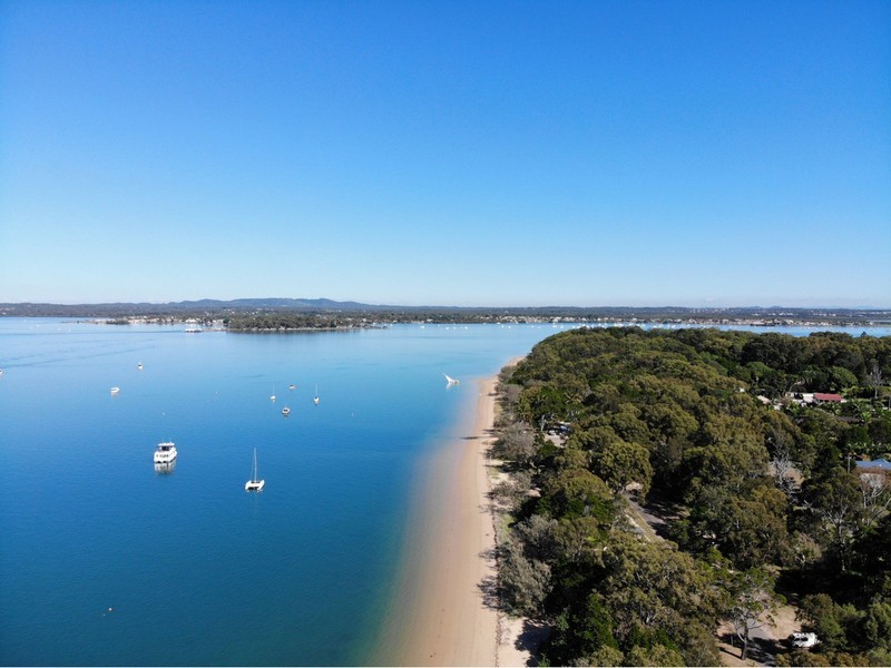 41 Shirley Street, Coochiemudlo Island QLD 4184