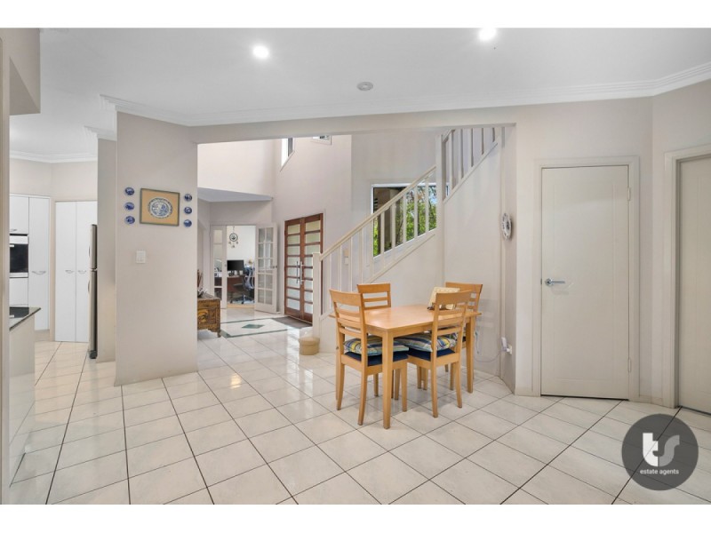 22 Hansen Court, Ormiston QLD 4160