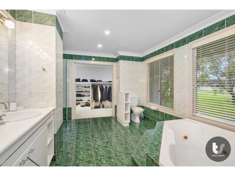 22 Hansen Court, Ormiston QLD 4160