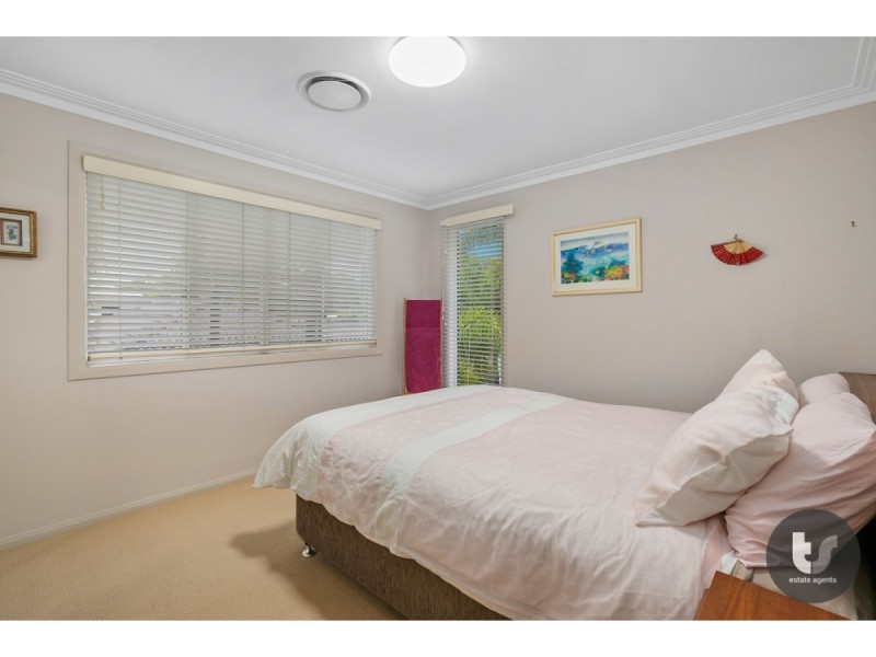 22 Hansen Court, Ormiston QLD 4160