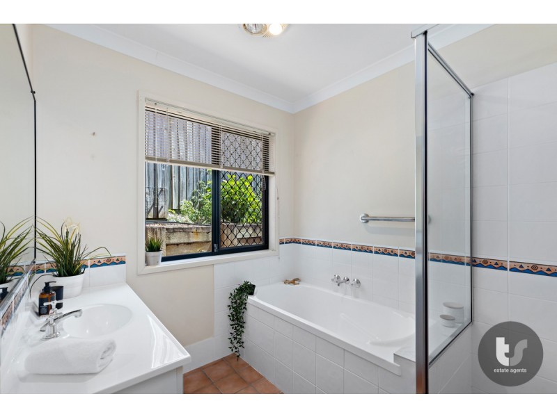 1 Park Lane, Ormiston QLD 4160