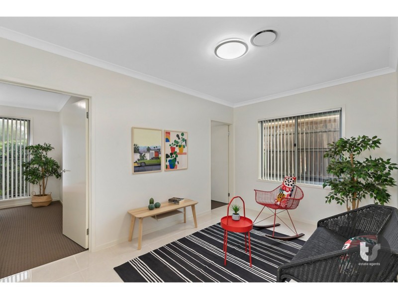 76 School Road, Victoria Point QLD 4165