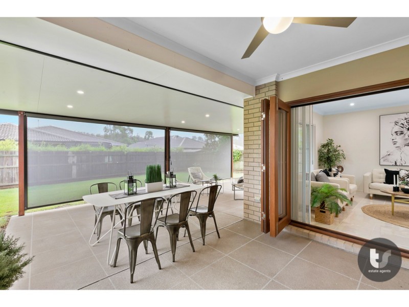 76 School Road, Victoria Point QLD 4165