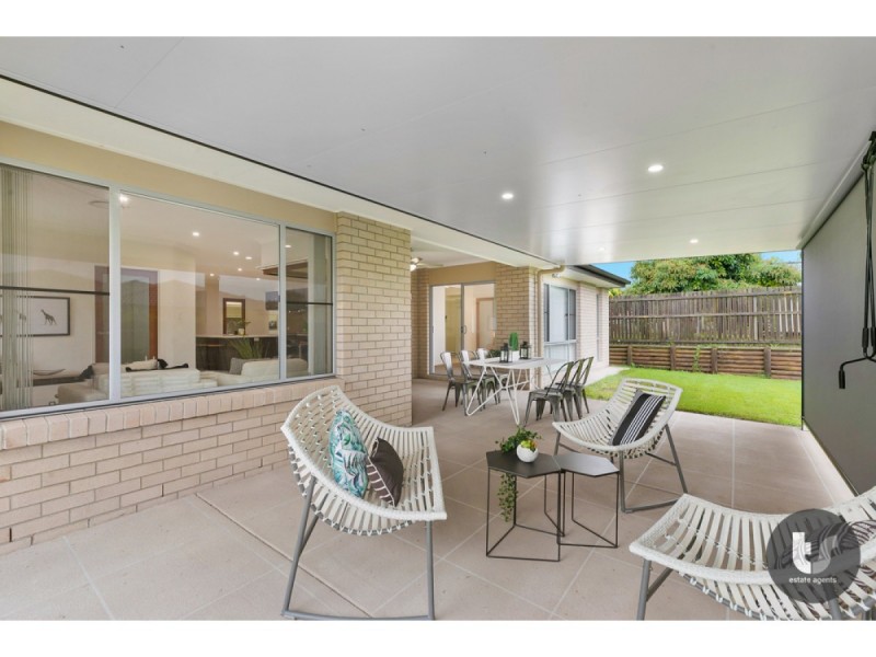 76 School Road, Victoria Point QLD 4165