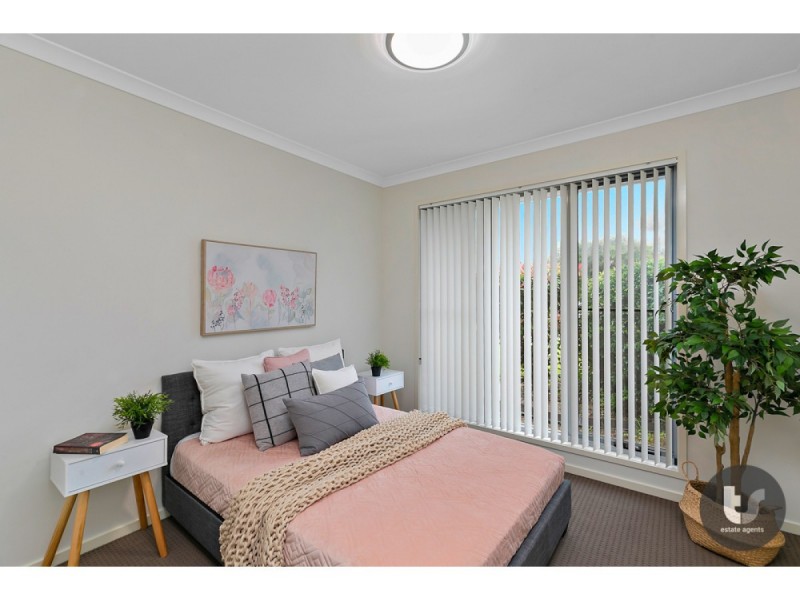 76 School Road, Victoria Point QLD 4165