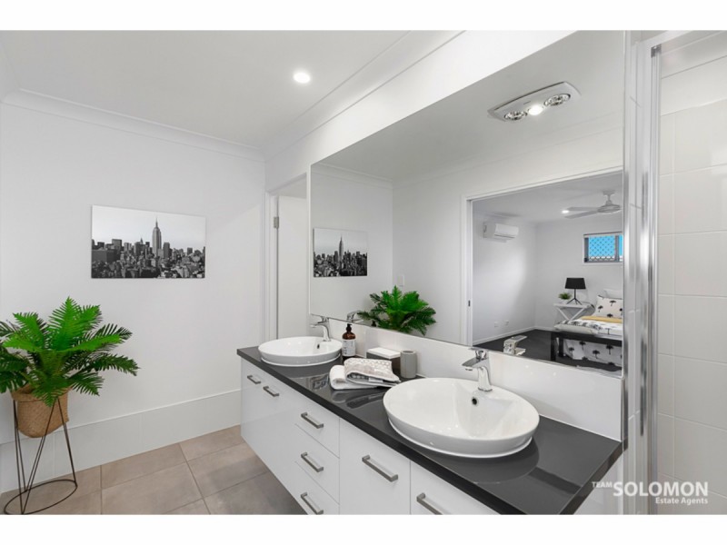 3A Bee Street, Ormiston QLD 4160