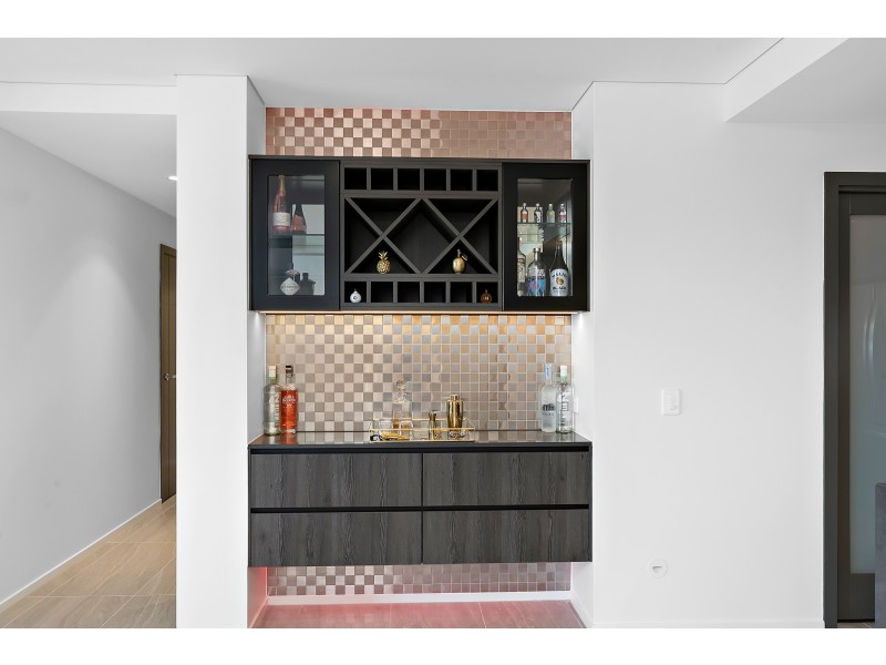 70/45 Shore Street East, Cleveland QLD 4163