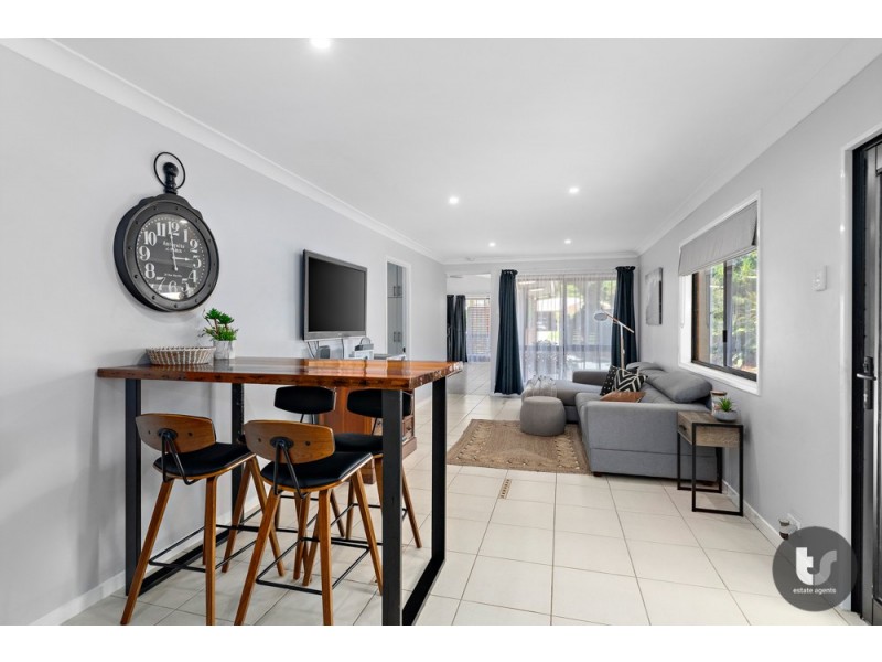 227 Main Street, Redland Bay QLD 4165