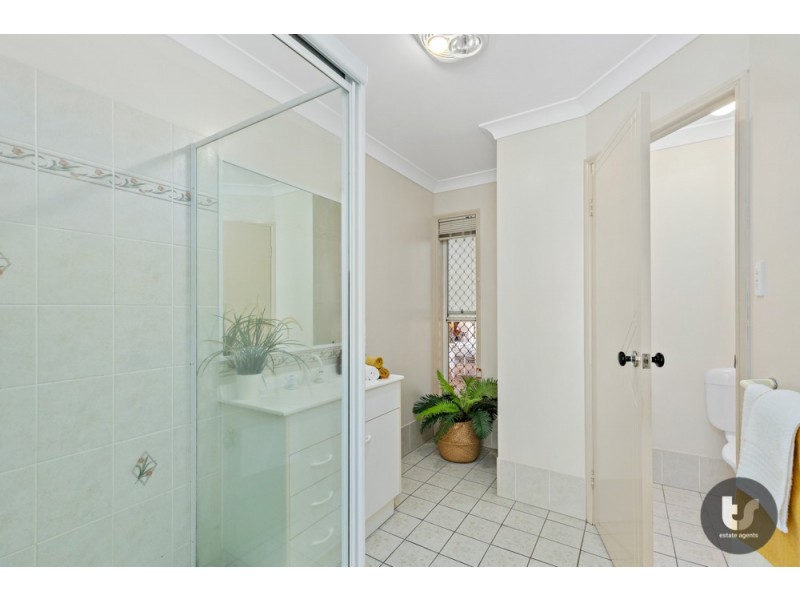 4 Grevillea Street, Ormiston QLD 4160