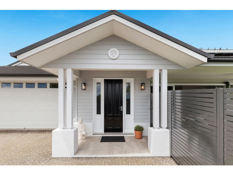 9a Albert Street, Ormiston QLD 4160