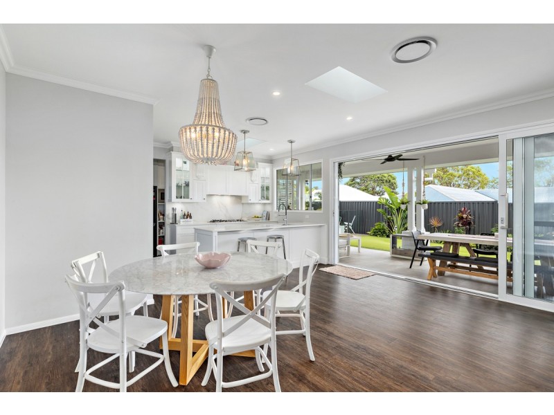 9a Albert Street, Ormiston QLD 4160