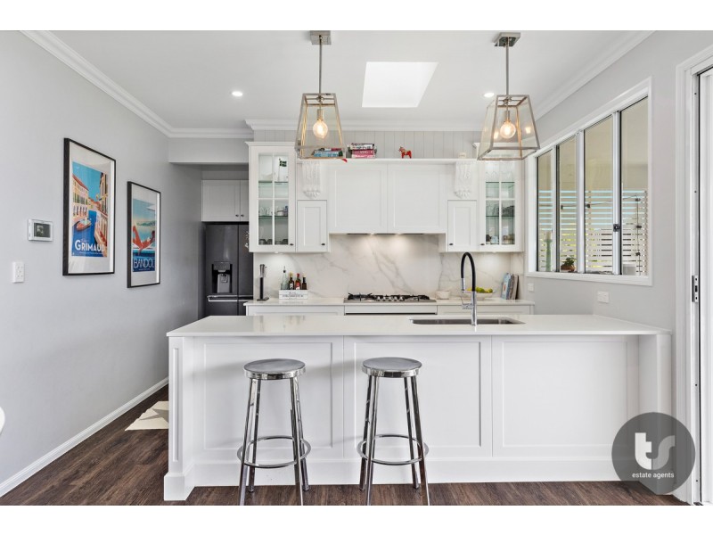 9a Albert Street, Ormiston QLD 4160