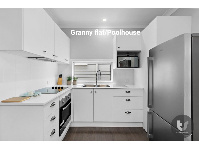 9a Albert Street, Ormiston QLD 4160