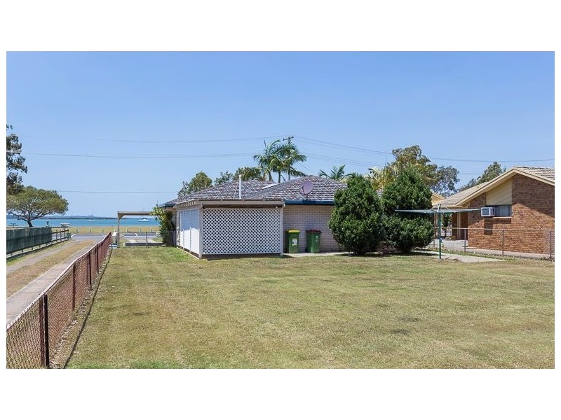 11 Eagle Street, Victoria Point QLD 4165