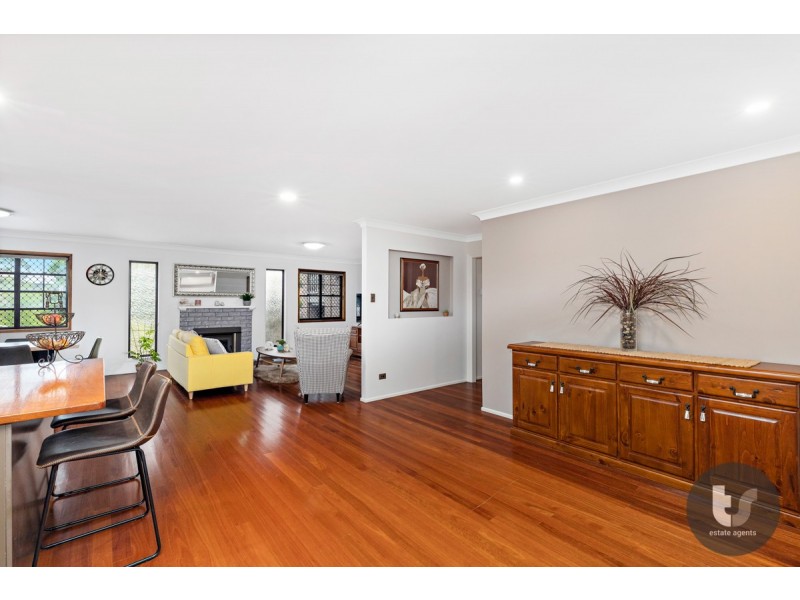 9 Waterford Crescent, Ormiston QLD 4160