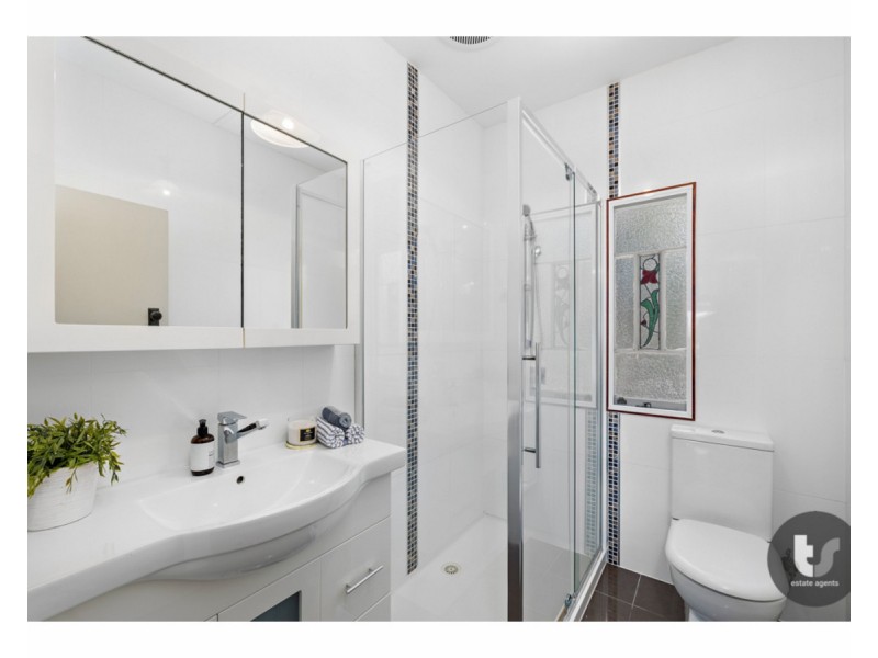 93 McFadden Street, Wynnum QLD 4178