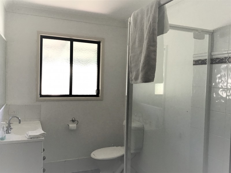 10 Mareela Street, Coochiemudlo Island QLD 4184