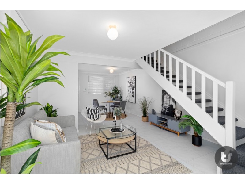 2/221 Middle Street, Cleveland QLD 4163