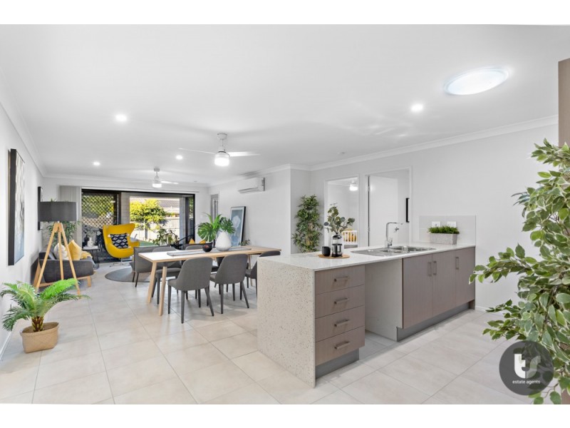 1/297 Colburn Avenue, Victoria Point QLD 4165