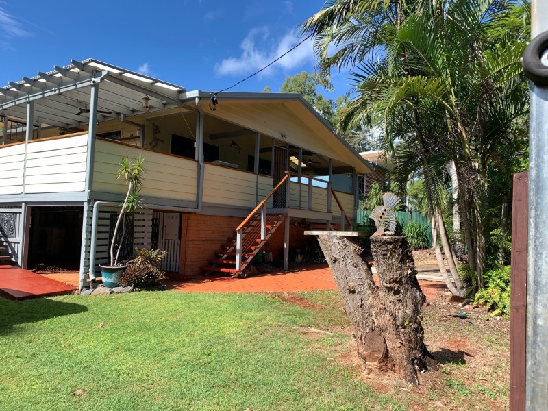 3-5 Eprapah Street, Coochiemudlo Island QLD 4184