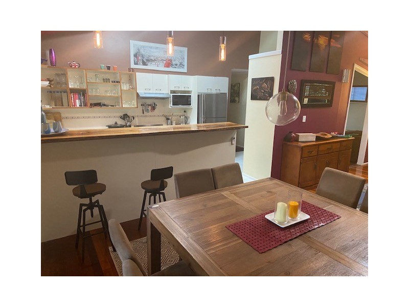 3-5 Eprapah Street, Coochiemudlo Island QLD 4184