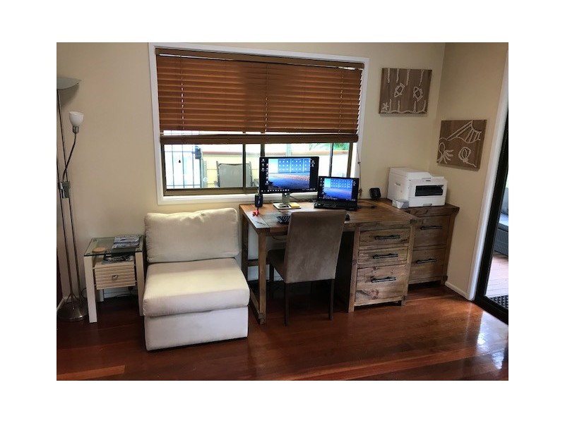 3-5 Eprapah Street, Coochiemudlo Island QLD 4184