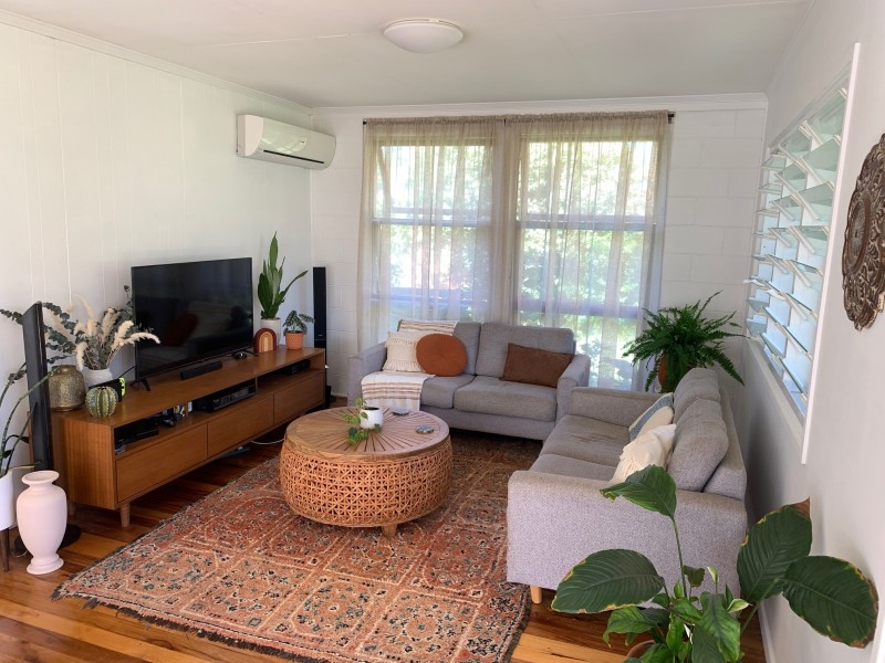 13 Kingfisher Street, Coochiemudlo Island QLD 4184