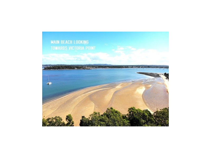 38 Carefree Street, Coochiemudlo Island QLD 4184