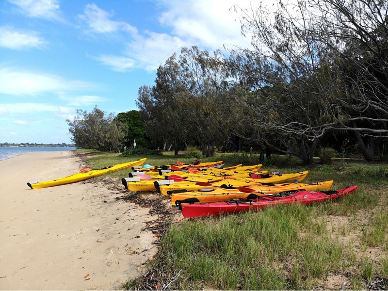 10 Mareela Street, Coochiemudlo Island QLD 4184