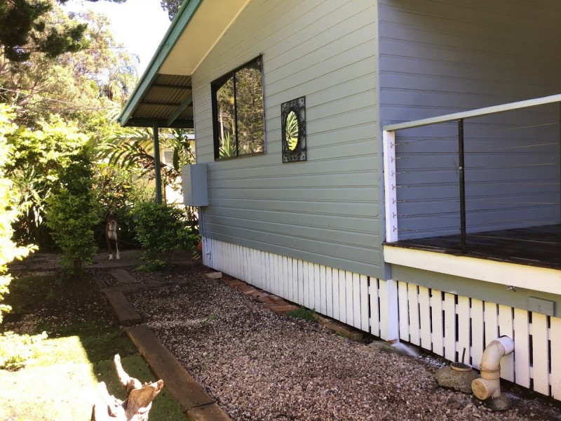 10 Mareela Street, Coochiemudlo Island QLD 4184