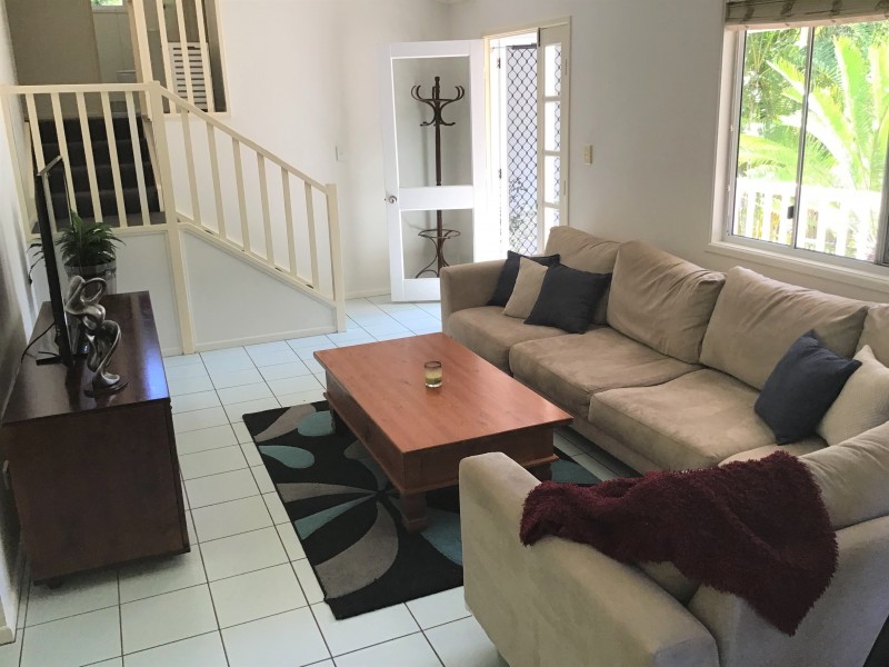 4 Marana Street, Coochiemudlo Island QLD 4184