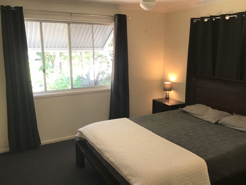 4 Marana Street, Coochiemudlo Island QLD 4184