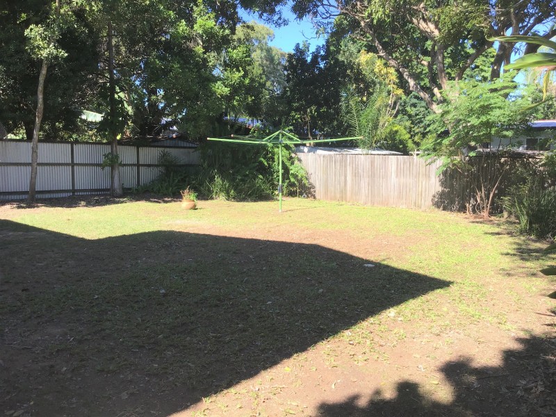 4 Marana Street, Coochiemudlo Island QLD 4184