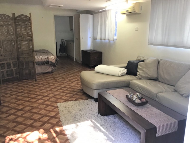 4 Marana Street, Coochiemudlo Island QLD 4184