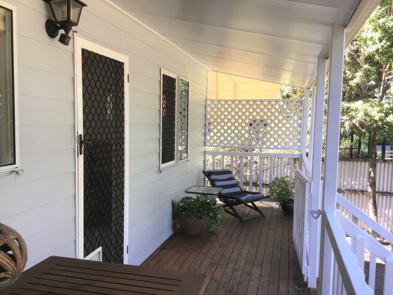 4 Marana Street, Coochiemudlo Island QLD 4184