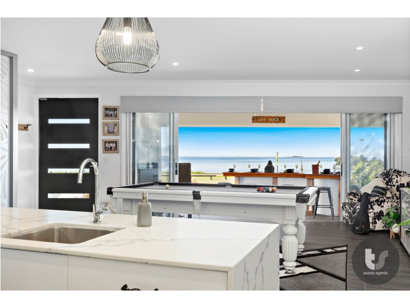 262 Queens Esplanade, Thorneside QLD 4158