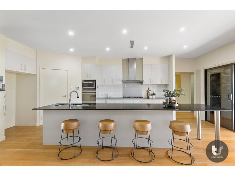 5 Baycrest Place, Thornlands QLD 4164