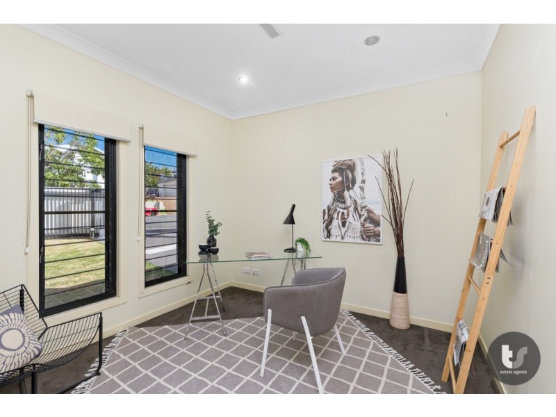 5 Baycrest Place, Thornlands QLD 4164