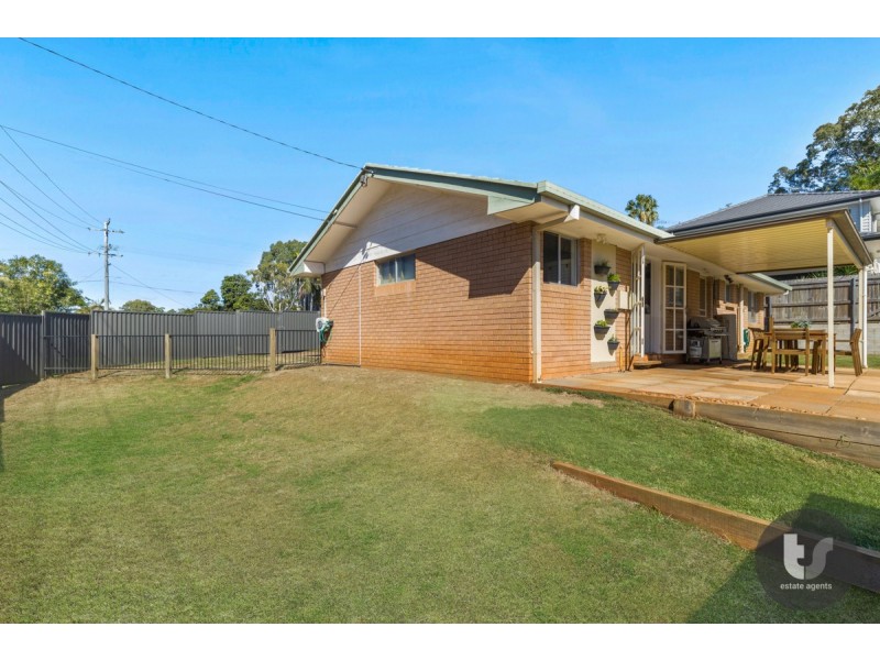 2 Rosella Street, Wellington Point QLD 4160