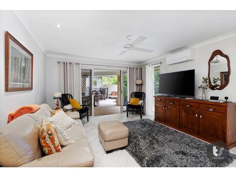 32 Lancaster Circuit, Redland Bay QLD 4165