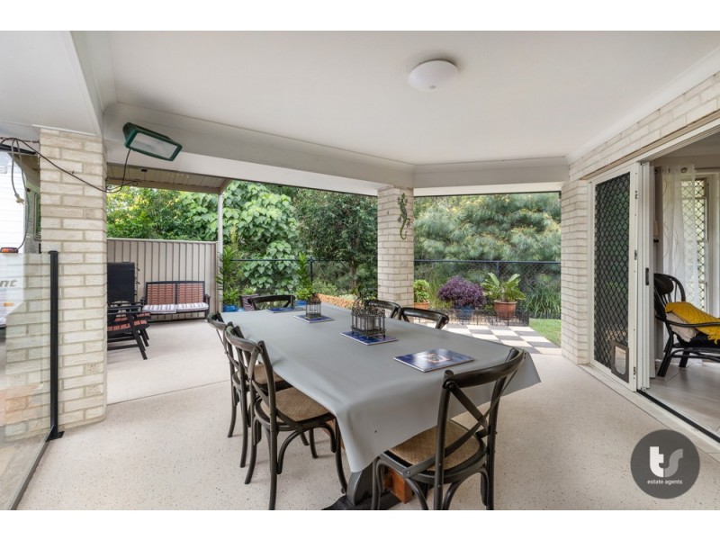 32 Lancaster Circuit, Redland Bay QLD 4165