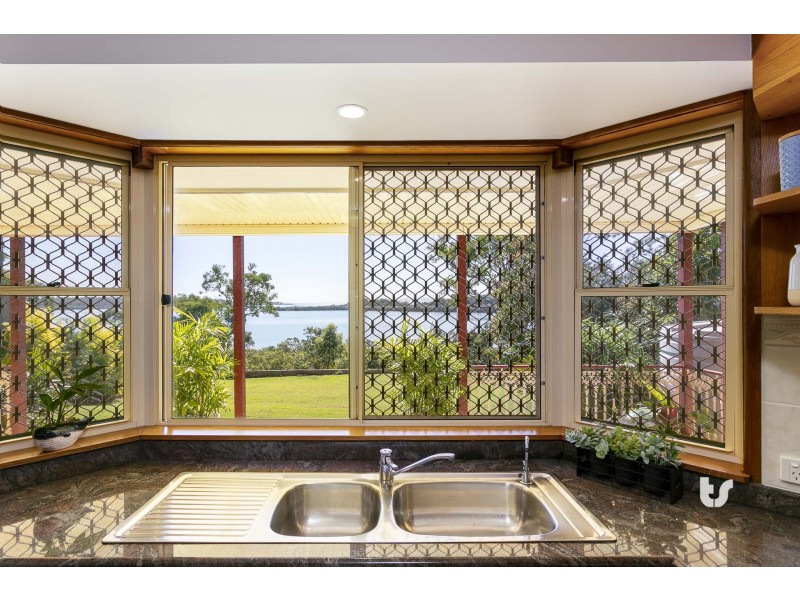 40 Timothy Street, Macleay Island QLD 4184