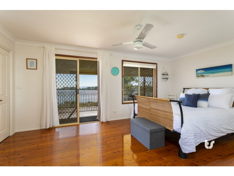 40 Timothy Street, Macleay Island QLD 4184