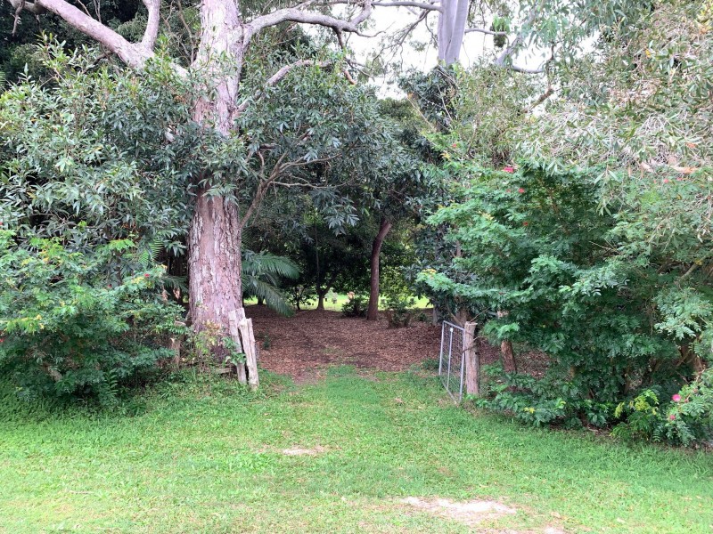 22-24 Mooroondu Street, Coochiemudlo Island QLD 4184