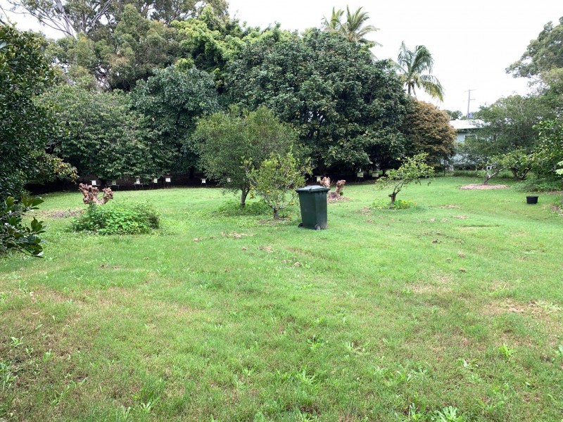 22-24 Mooroondu Street, Coochiemudlo Island QLD 4184