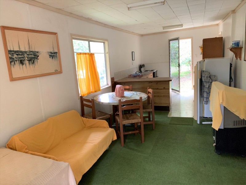 22-24 Mooroondu Street, Coochiemudlo Island QLD 4184
