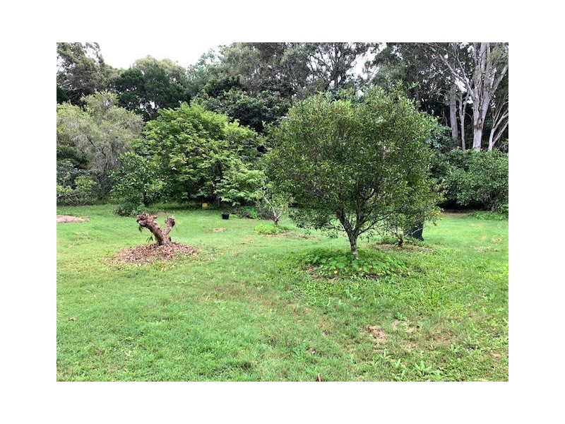 22-24 Mooroondu Street, Coochiemudlo Island QLD 4184